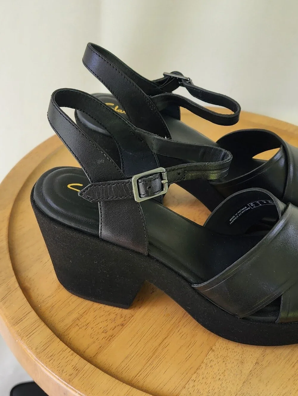 Clarks Maritsa Black Platform Block Heel Sandals Size 9